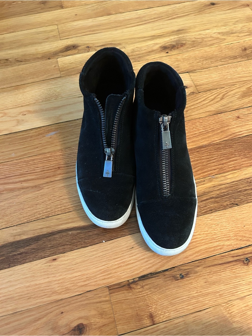 Kenneth Cole Reaction Black Suede Zip-Front Women’s Sneakers